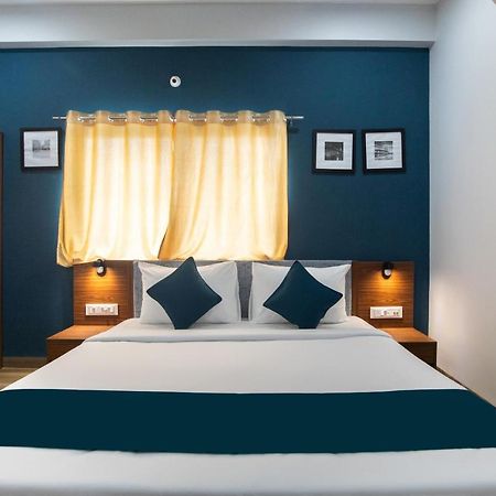 Hotel Ballfin Indore Eksteriør bilde