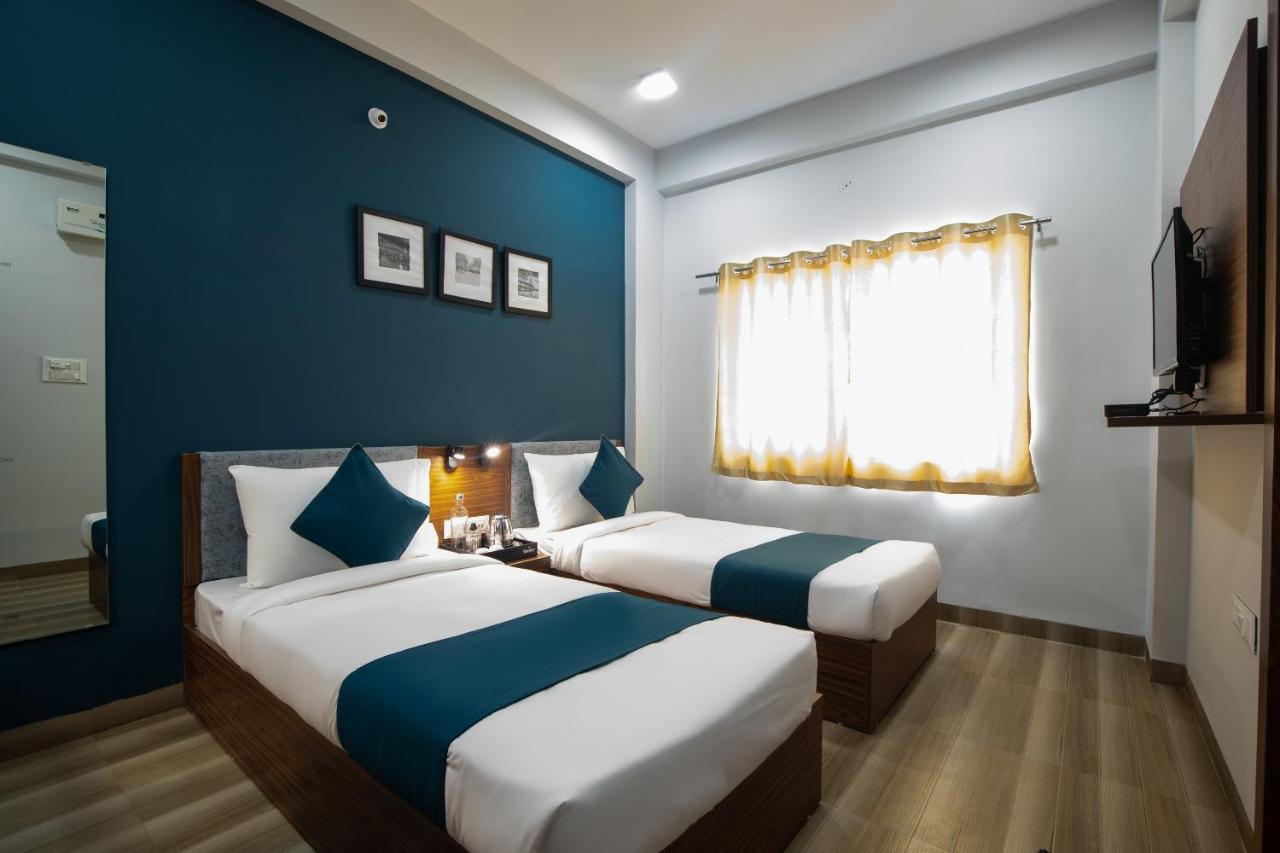 Hotel Ballfin Indore Eksteriør bilde