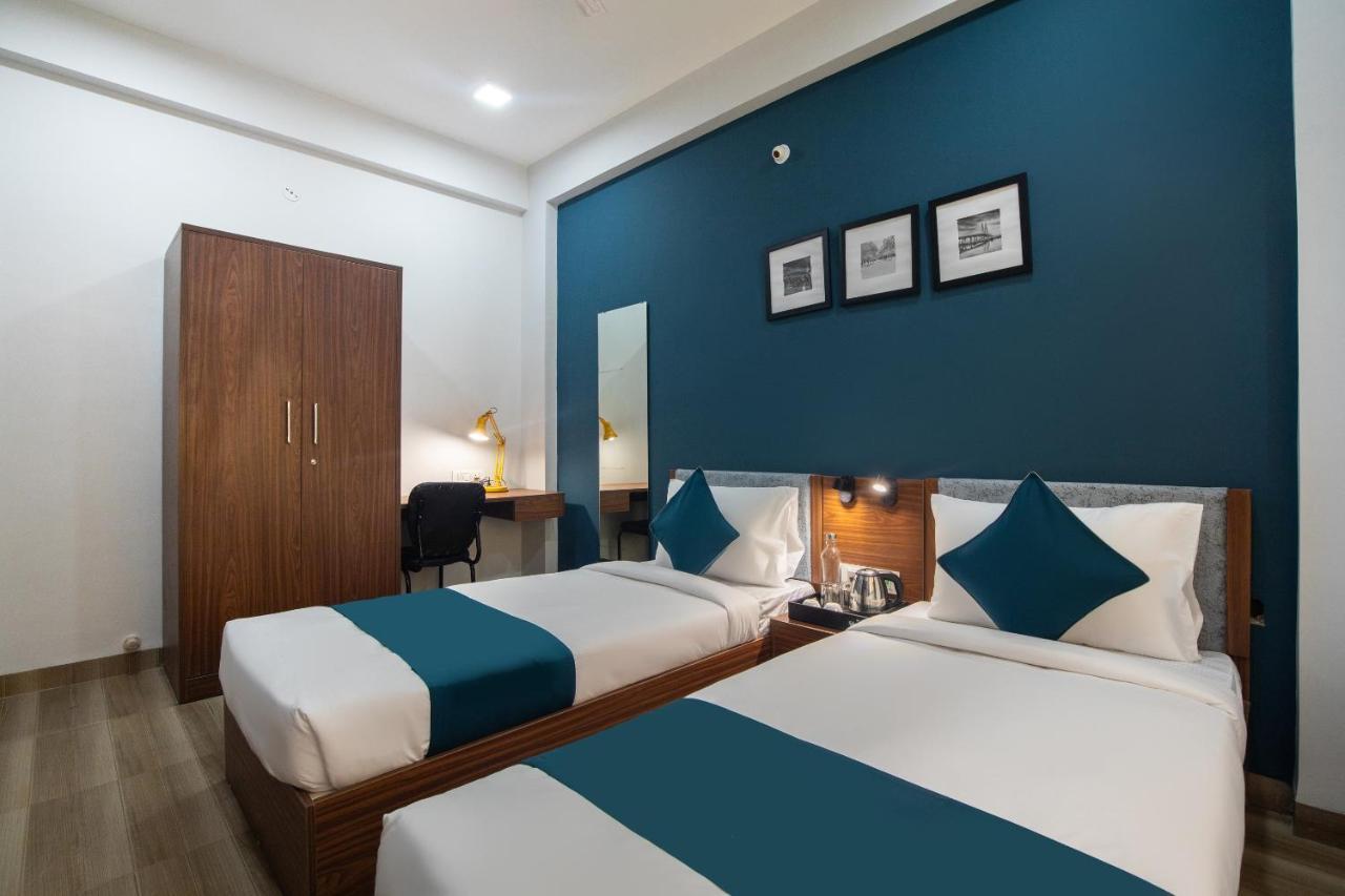 Hotel Ballfin Indore Eksteriør bilde